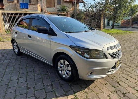 imagem-https://www.socarrao.com.br/sc-vehicle-images-prod/4025105/1790076618801-chevrolet-onix-1.0-mpfi-joy-8v-flex-4p-manual-wmimagem08251526245.jpg
