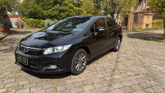 imagem-https://www.socarrao.com.br/sc-vehicle-images-prod/4025107/1790076621089-honda-civic-2.0-lxr-16v-flex-4p-automatico-wmimagem08240738469.jpg