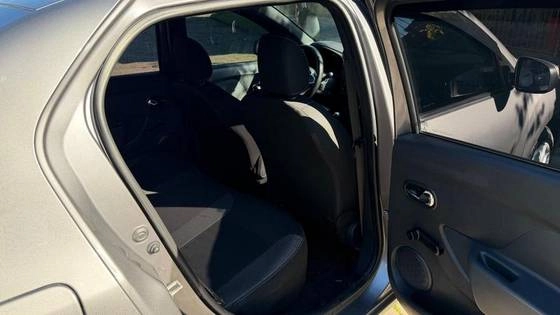 imagem-https://www.socarrao.com.br/sc-vehicle-images-prod/4025108/1790076622497-renault-logan-1.0-12v-sce-flex-zen-manual-wmimagem08254562156.jpg
