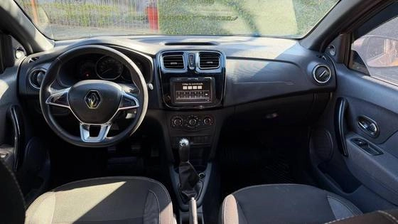 imagem-https://www.socarrao.com.br/sc-vehicle-images-prod/4025108/1790076622498-renault-logan-1.0-12v-sce-flex-zen-manual-wmimagem08254693355.jpg