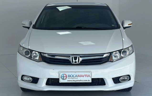 imagem-https://www.socarrao.com.br/sc-vehicle-images-prod/4025139/1790077004483-602ba7df174643e88d764bf355184a0c_1739885075165.jpg