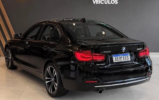 imagem-https://www.socarrao.com.br/sc-vehicle-images-prod/4025365/1790079881669-8498971_11_B_a53fb5baf9.jpeg