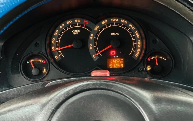 imagem-https://www.socarrao.com.br/sc-vehicle-images-prod/4025541/1791471553534-8497317_15_B_44d5e983d2.jpeg