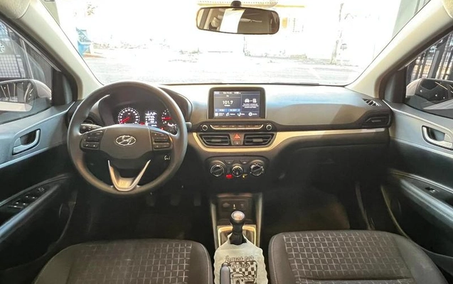 imagem-https://www.socarrao.com.br/sc-vehicle-images-prod/4025634/1790077854552-8488969_14_B_f29b3d468a.jpeg
