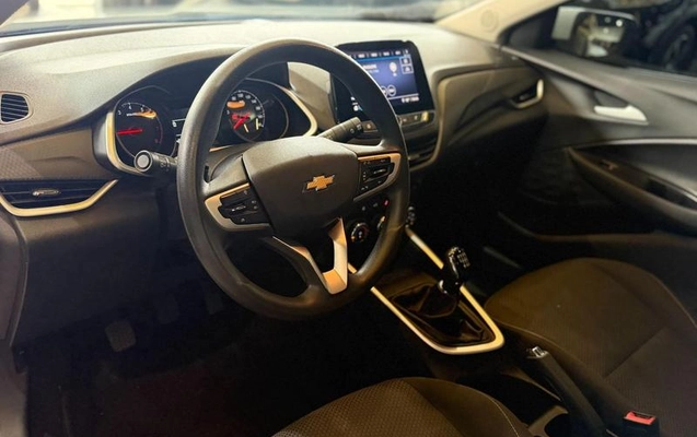 imagem-https://www.socarrao.com.br/sc-vehicle-images-prod/4025725/1790078071796-8472900_9_B_2d9031cddf.jpeg