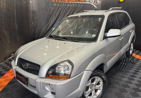 Hyundai Tucson 2.0 16V Flex Aut. 2014 Prata — foto 1 de 3