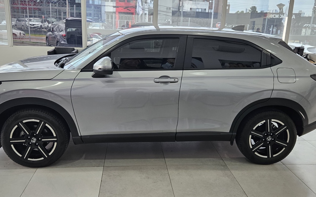 imagem-https://www.socarrao.com.br/sc-vehicle-images-prod/4025784/1790078570809-Y2NlMDkwNWMtZmEzNC00MzliLTkwMTEtNjJiMDM1MGQ4Y2JjLmpwZWc.jpeg