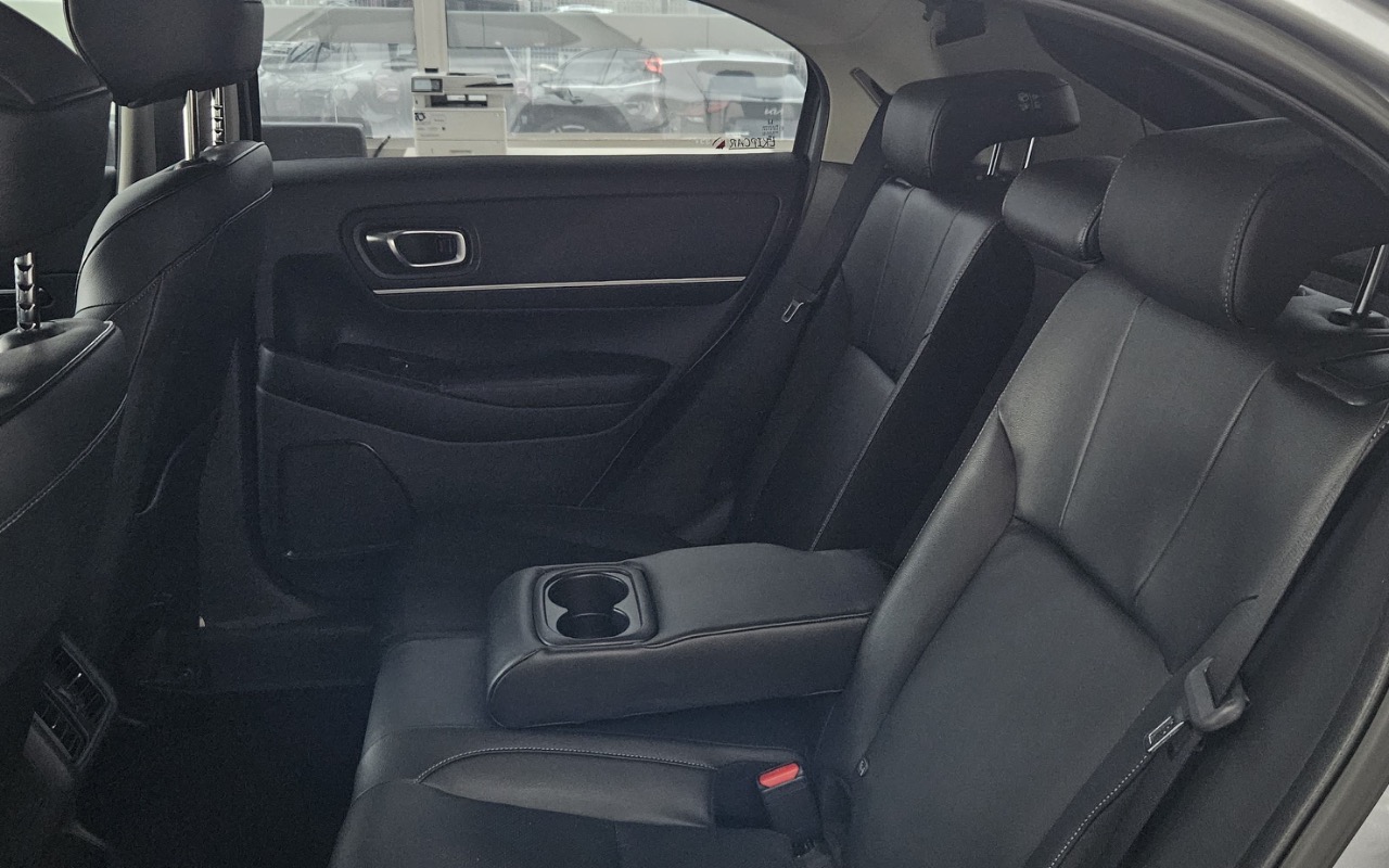 imagem-https://www.socarrao.com.br/sc-vehicle-images-prod/4025784/1790078571587-OTIyMmJlNjctMmM1YS00MDgzLWFmZjQtNmViYzYyNmYyMzIwLmpwZWc.jpeg