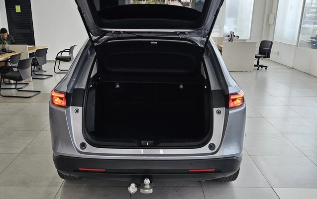 imagem-https://www.socarrao.com.br/sc-vehicle-images-prod/4025784/1790078572041-ZDRlNDU4MTQtNmVkYS00NWEwLTliYzgtZGRmYTI4MTgzNjM4LmpwZWc.jpeg