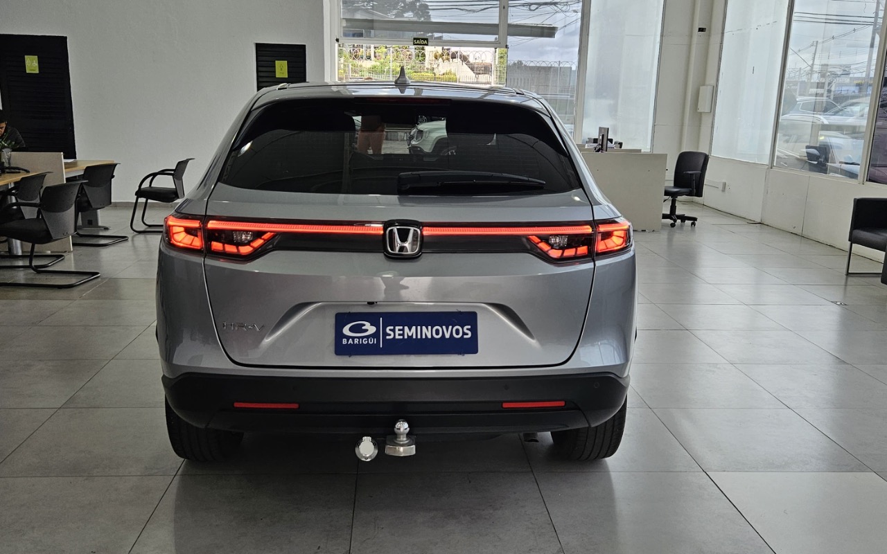 imagem-https://www.socarrao.com.br/sc-vehicle-images-prod/4025784/1790078572120-YmNkNWE3ZDQtNTNhYS00YWE3LWI3NDMtZDNhZmQ5NTgzNmNjLmpwZWc.jpeg
