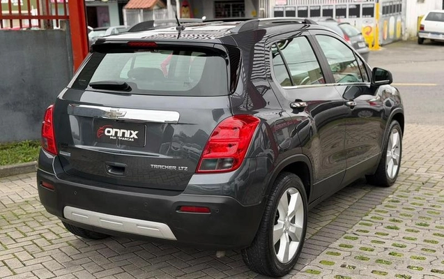 imagem-https://www.socarrao.com.br/sc-vehicle-images-prod/4025785/1791217696402-8499469_4_B_da89e7303f.jpeg