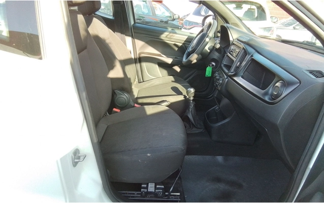 imagem-https://www.socarrao.com.br/sc-vehicle-images-prod/4025791/1790078440353-1_090038.jpg