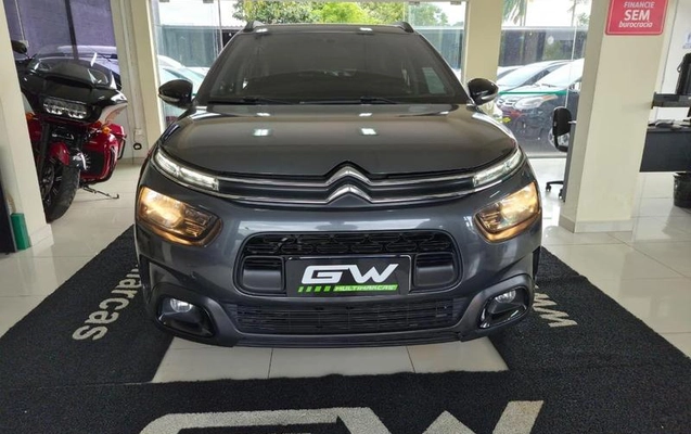 imagem-https://www.socarrao.com.br/sc-vehicle-images-prod/4025931/1791408843092-8486680_14_B_20c1e9708f.jpeg