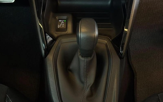 imagem-https://www.socarrao.com.br/sc-vehicle-images-prod/4026012/1790078819039-8489251_14_B_2cfcb06467.jpeg