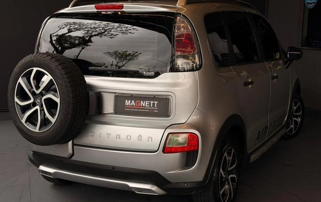 imagem-https://www.socarrao.com.br/sc-vehicle-images-prod/4026013/1790287291097-8380531_7_B_29da6ef118.jpeg