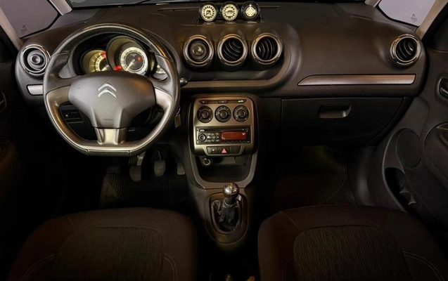 imagem-https://www.socarrao.com.br/sc-vehicle-images-prod/4026013/1790287291107-8380531_11_B_308fadf545.jpeg