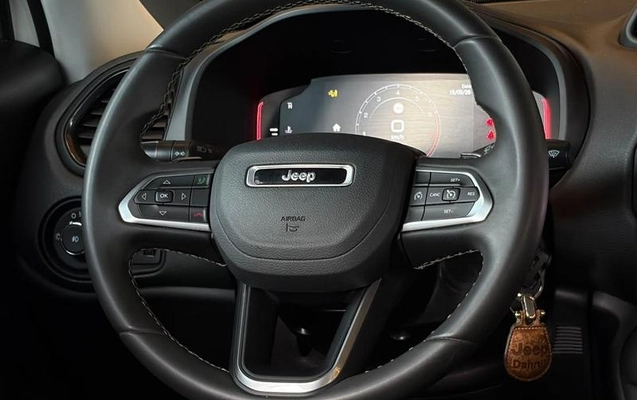 imagem-https://www.socarrao.com.br/sc-vehicle-images-prod/4026014/1790078826682-8490771_8_B_8c5c108151.jpeg