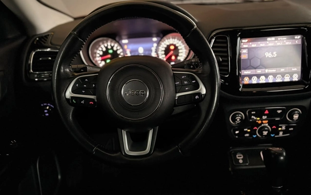 imagem-https://www.socarrao.com.br/sc-vehicle-images-prod/4026075/1790078923868-70bc6769a4df402eb8d7998076f63046_1790078866496.jpg