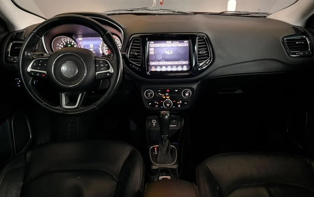 imagem-https://www.socarrao.com.br/sc-vehicle-images-prod/4026075/1790078923869-ef1ab4d6a9e2439e937342ae8184ab86_1790078866500.jpg