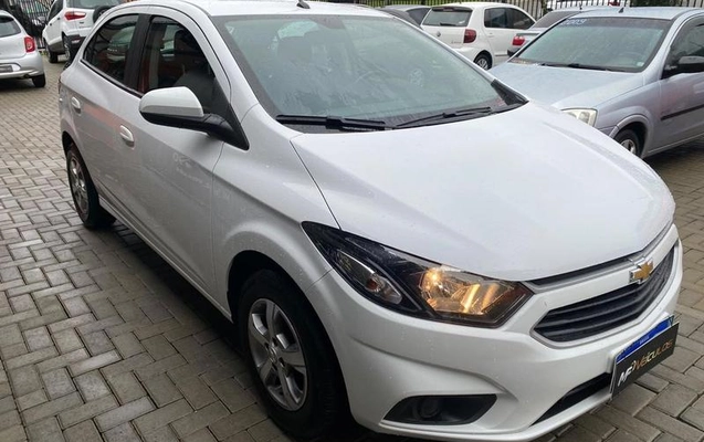 imagem-https://www.socarrao.com.br/sc-vehicle-images-prod/4026129/1790188055207-8439023_12_B_0205a89e8b.jpeg