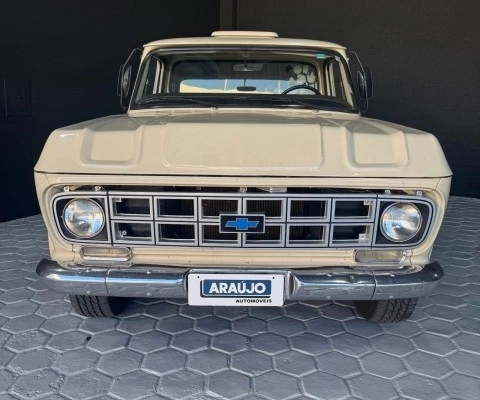imagem-https://www.socarrao.com.br/sc-vehicle-images-prod/4026192/1790079367805-640_480_chevrolet-d10-pick-up-3-9-82-82-aaebb5-17.jpg
