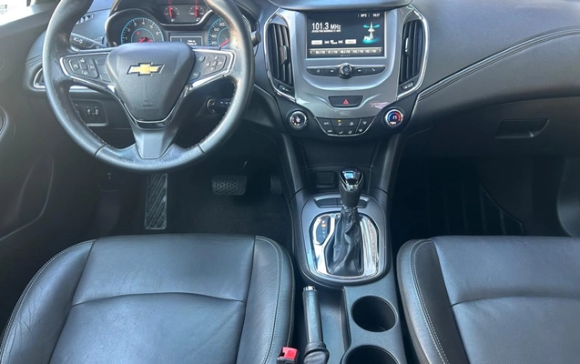 imagem-https://www.socarrao.com.br/sc-vehicle-images-prod/4026303/1790079520944-1_042448.jpg