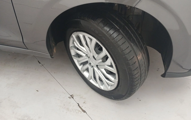 imagem-https://www.socarrao.com.br/sc-vehicle-images-prod/4026425/1790079879113-2_045628.jpg