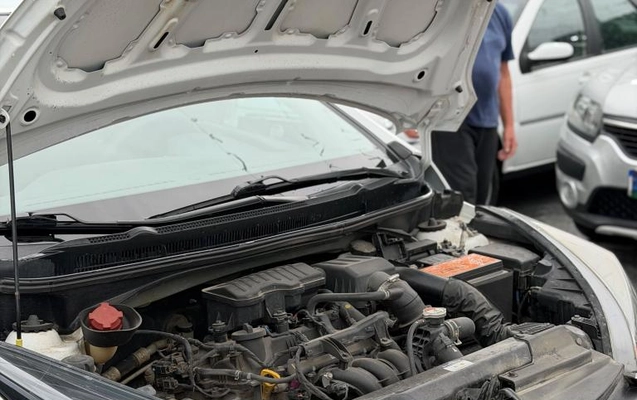 imagem-https://www.socarrao.com.br/sc-vehicle-images-prod/4026574/1790080258117-69436ab274957a2e9.jpg