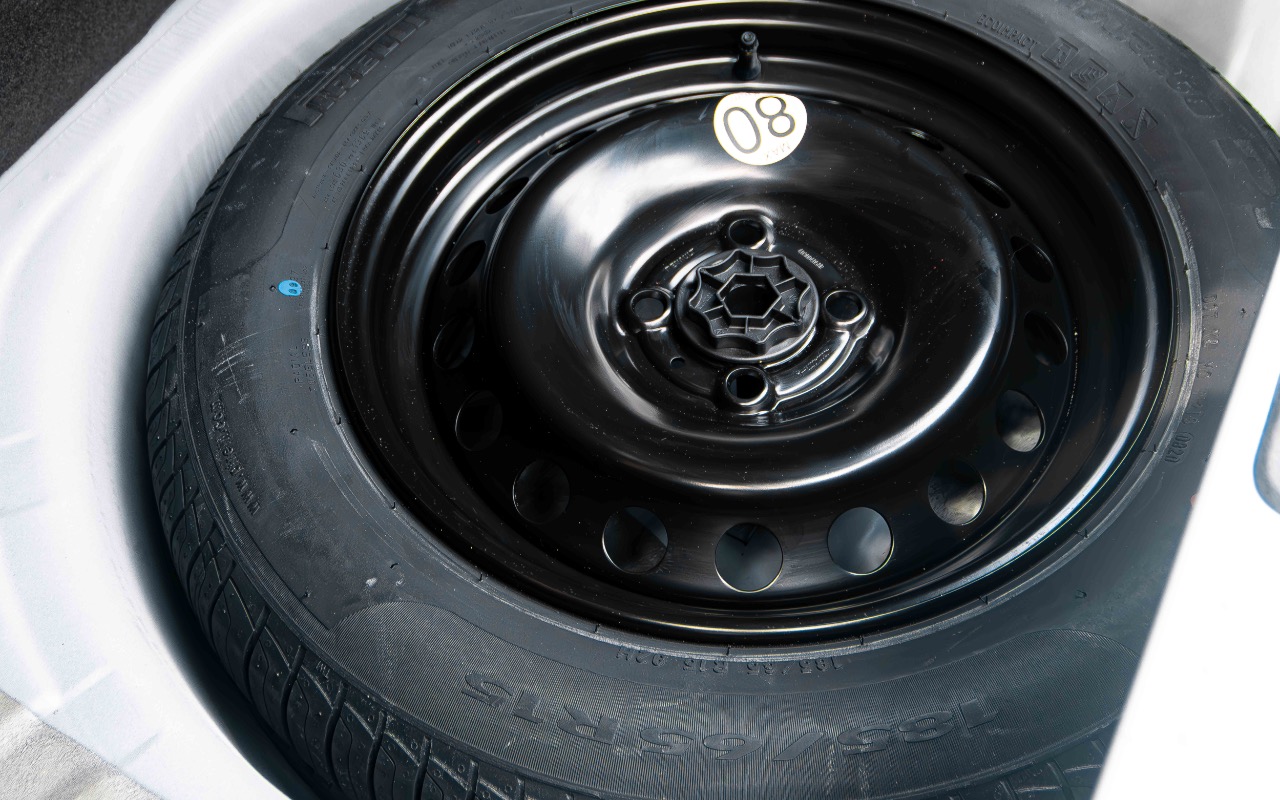 imagem-https://www.socarrao.com.br/sc-vehicle-images-prod/4026682/1790080466102-SU1HXzIyNTEuanBn.jpg