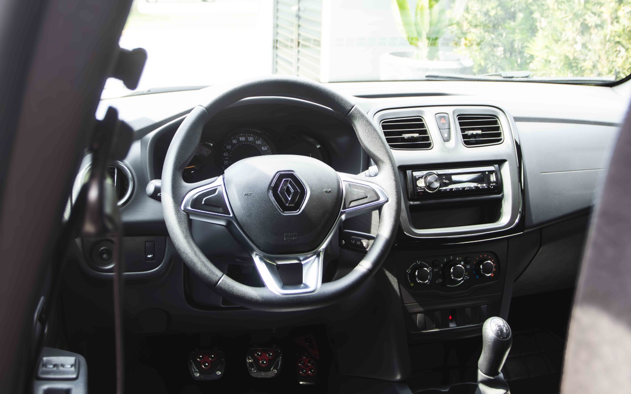 imagem-https://www.socarrao.com.br/sc-vehicle-images-prod/4026682/1790080466270-SU1HXzIyNTMuanBn.jpg