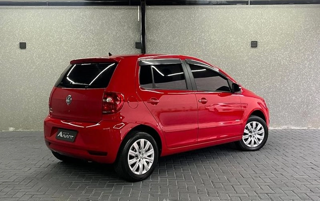 imagem-https://www.socarrao.com.br/sc-vehicle-images-prod/4026703/1790080501755-8474695_1_B_2d5ae04951.jpeg