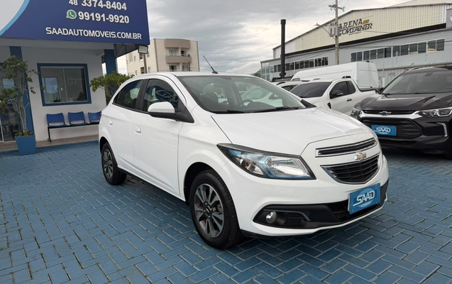 imagem-https://www.socarrao.com.br/sc-vehicle-images-prod/4026867/1790080754893-2f10e8f3f3834cc29f719c2662e02957_1790013798520.jpg