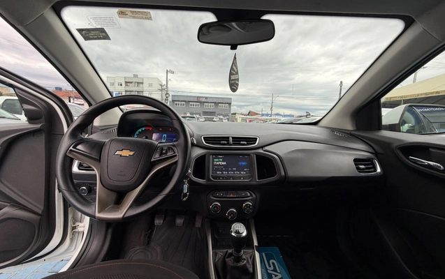 imagem-https://www.socarrao.com.br/sc-vehicle-images-prod/4026867/1790080754901-f944bc650b3c4590b182dbb87fc0f925_1790013798561.jpg