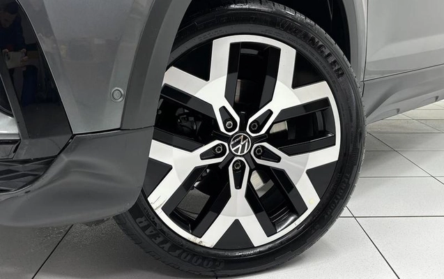 imagem-https://www.socarrao.com.br/sc-vehicle-images-prod/4026938/1790107544683-8499735_1_B_08f322f4b4.jpeg
