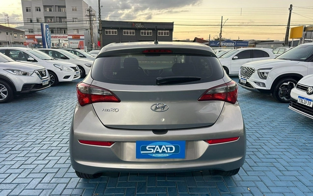 imagem-https://www.socarrao.com.br/sc-vehicle-images-prod/4026940/1790080950988-d7c8cc9069a54512b7399c666a6a3911_1776192490248.jpg