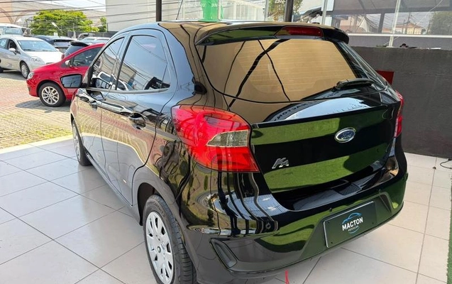 imagem-https://www.socarrao.com.br/sc-vehicle-images-prod/4027115/1790082078767-8498821_0_B_6bf84e4a20.jpeg