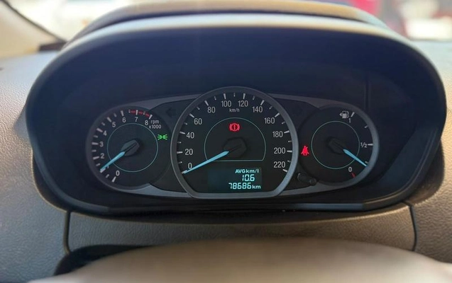 imagem-https://www.socarrao.com.br/sc-vehicle-images-prod/4027115/1790082078768-8498821_0_B_7a89b10ee6.jpeg