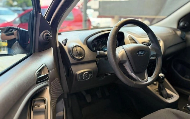 imagem-https://www.socarrao.com.br/sc-vehicle-images-prod/4027115/1790082078768-8498821_17_B_6db1e20e58.jpeg