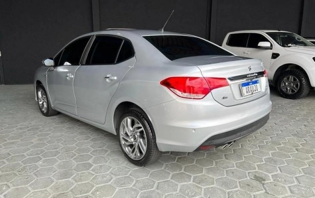 imagem-https://www.socarrao.com.br/sc-vehicle-images-prod/4027144/1790081451797-640_480_citroen-c4-lounge-tendance-1-6-thp-15-15-c20751-7.jpg