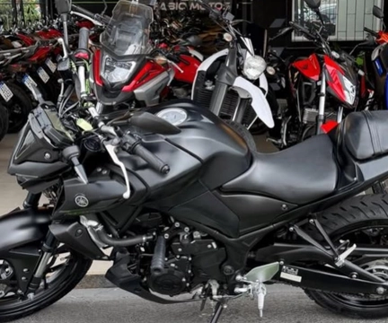 Yamaha MT-03 321/ABS 2022 Preto — foto 1 de 3