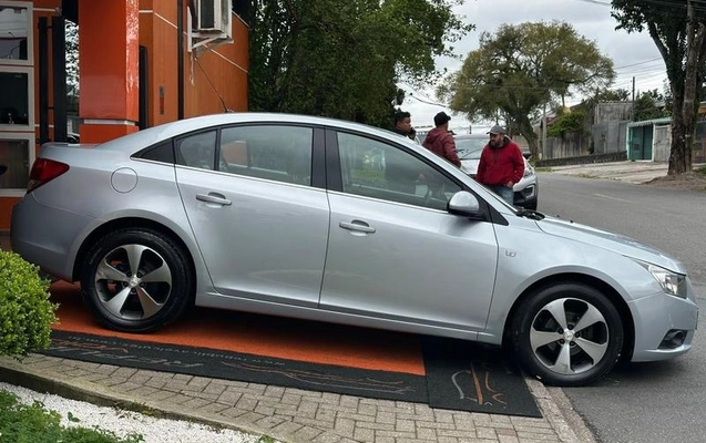 imagem-https://www.socarrao.com.br/sc-vehicle-images-prod/4027487/1790082065049-8235677_0_B_786567f9ec.jpeg