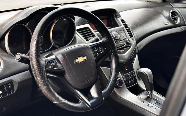 imagem-https://www.socarrao.com.br/sc-vehicle-images-prod/4027487/1790082065053-8235677_15_B_e330213e07.jpeg
