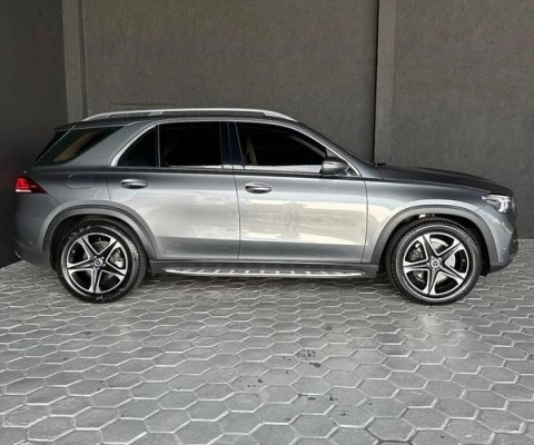 imagem-https://www.socarrao.com.br/sc-vehicle-images-prod/4027540/1790082164677-640_480_mercedes-benz-classe-gle-gle-400-d-4matic-21-22-159fc4-14.jpg