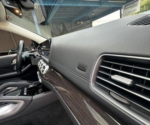 imagem-https://www.socarrao.com.br/sc-vehicle-images-prod/4027540/1790082164680-640_480_mercedes-benz-classe-gle-gle-400-d-4matic-21-22-159fc4-34.jpg