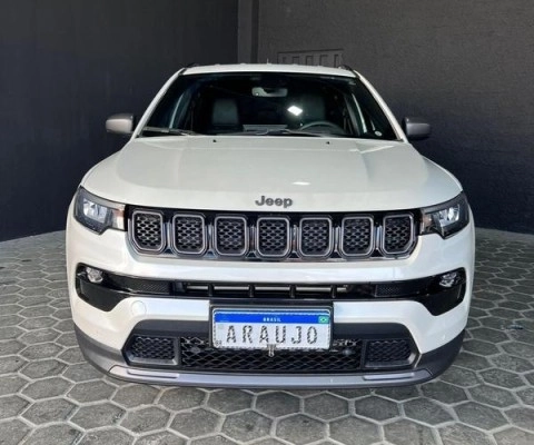 imagem-https://www.socarrao.com.br/sc-vehicle-images-prod/4027579/1790082268948-640_480_jeep-compass-1-3-t270-longitude-80-anos-aut-21-22-7fa059-20.jpg