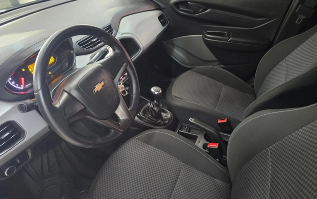 imagem-https://www.socarrao.com.br/sc-vehicle-images-prod/4027624/1790082368576-K9ktE5hJzlm1jbfPpeg46OY2Le3elXLS.jpg