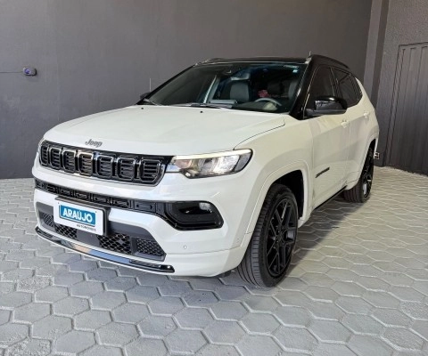 imagem-https://www.socarrao.com.br/sc-vehicle-images-prod/4027629/1790082423038-640_480_jeep-compass-2-0-hurricane-blackhawk-4wd-aut-24-25-dfe8d2-11.jpg