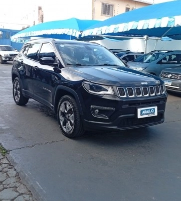 imagem-https://www.socarrao.com.br/sc-vehicle-images-prod/4027630/1790082439878-640_480_jeep-compass-2-0-longitude-flex-aut-19-19-c79c52-8.jpg
