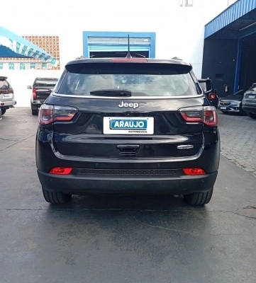 imagem-https://www.socarrao.com.br/sc-vehicle-images-prod/4027630/1790082439880-640_480_jeep-compass-2-0-longitude-flex-aut-19-19-c79c52-13.jpg