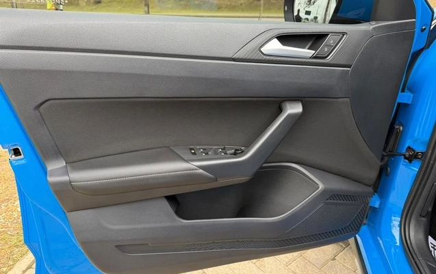 imagem-https://www.socarrao.com.br/sc-vehicle-images-prod/4027639/1790184982110-8487163_18_B_2a07f100a8.jpeg